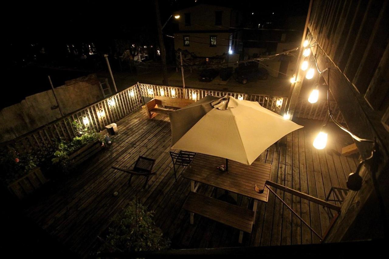 The Parkdale Hostellerie تورونتو المظهر الخارجي الصورة