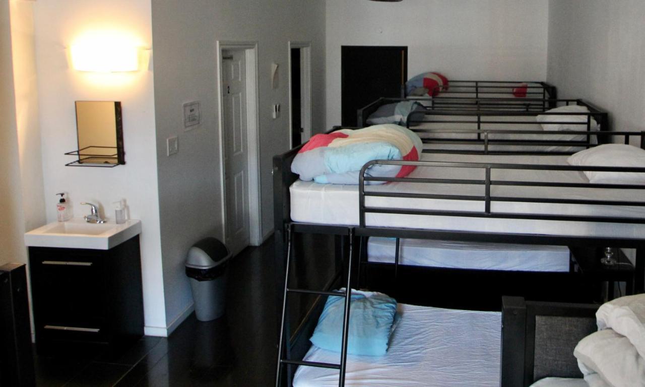 The Parkdale Hostellerie تورونتو المظهر الخارجي الصورة