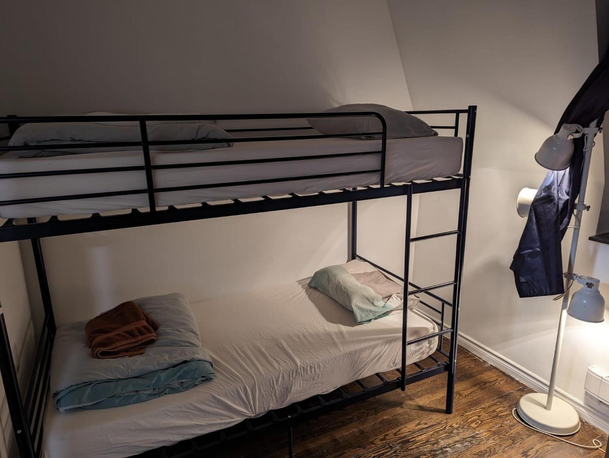 The Parkdale Hostellerie تورونتو المظهر الخارجي الصورة
