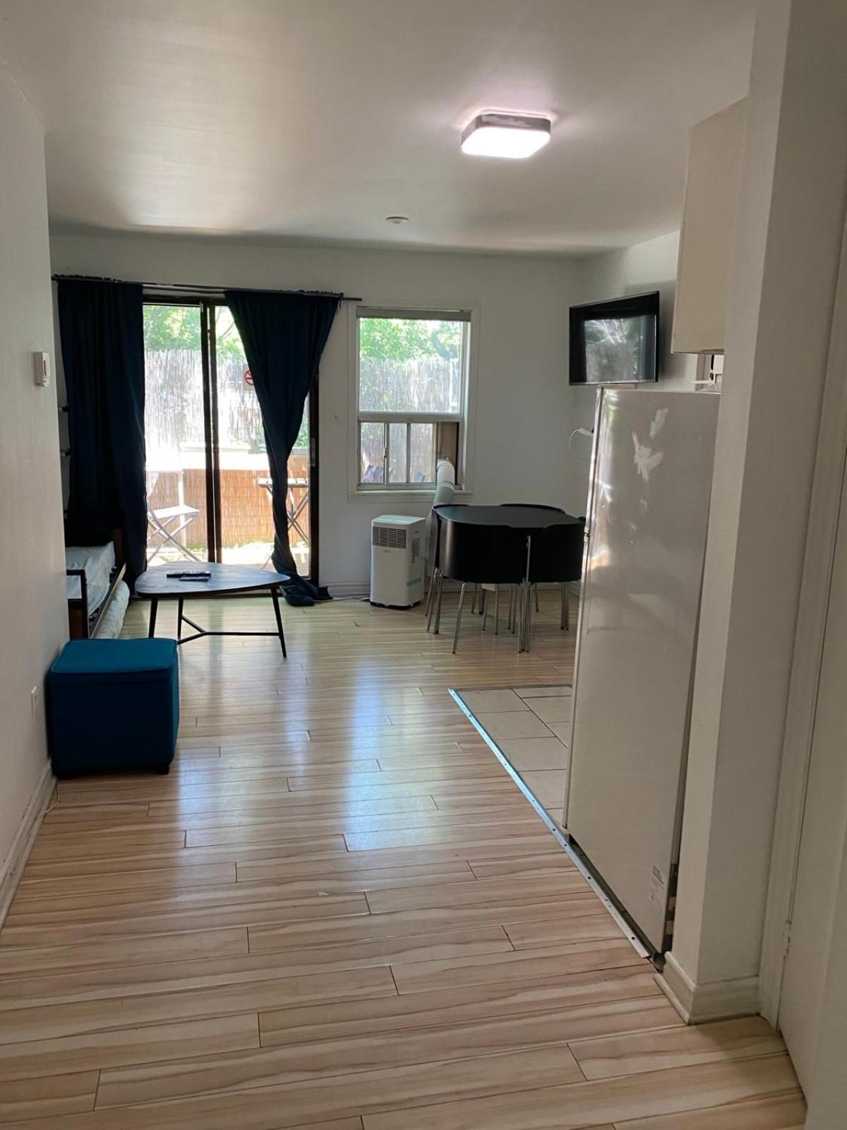 The Parkdale Hostellerie تورونتو المظهر الخارجي الصورة