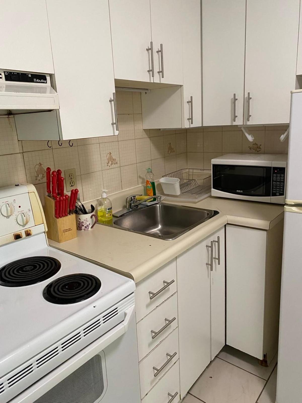 The Parkdale Hostellerie تورونتو المظهر الخارجي الصورة